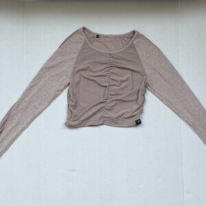 Gymshark Ruched Mesh Long Sleeve Crop Top – Taupe/Mauve Seamless